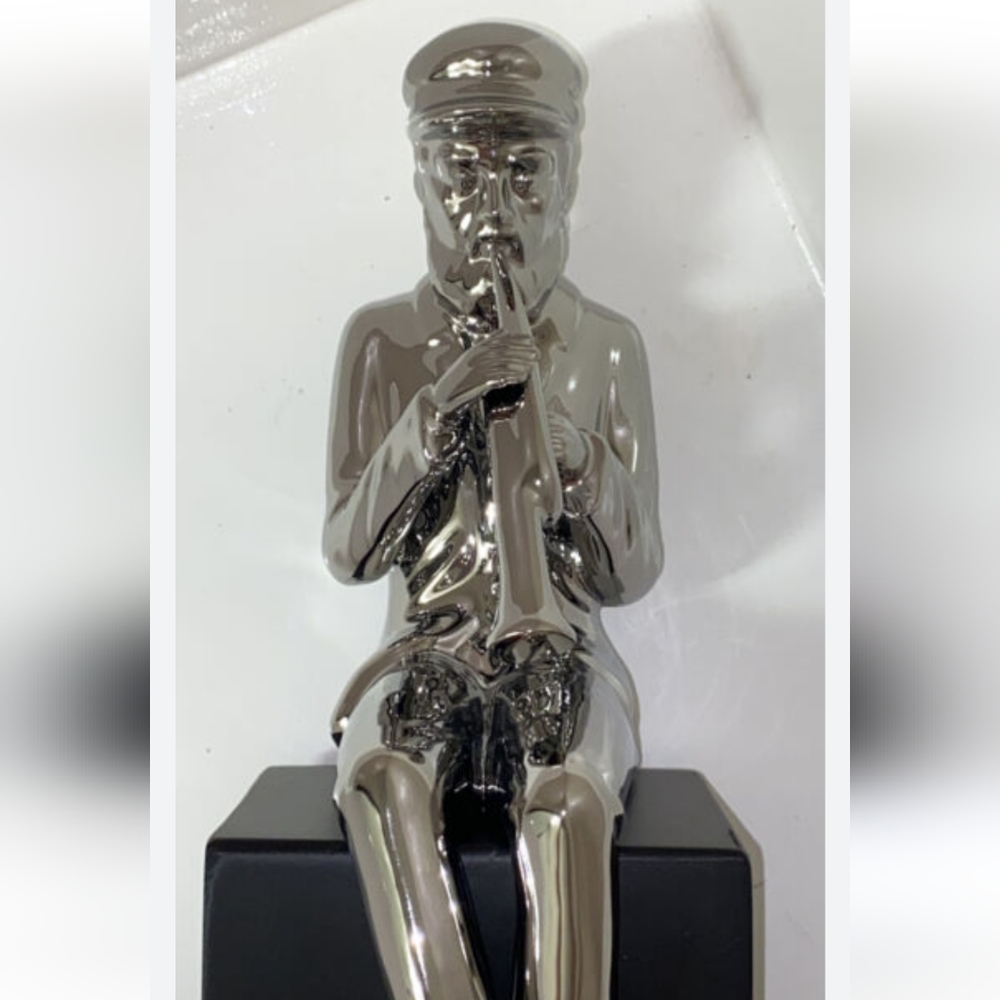 Music ceramic decor sculptures y figures.